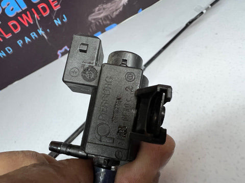 15-19 Ferrari 488 Solenoid Valve Connecting Hard Line Pipe 323480 4k Miles