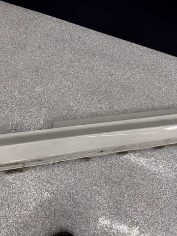 15-20 OEM BMW F82 F83 M4 Right Passenger Side Skirt Rocker Panel Alpine White