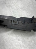 00-06 BMW 3 Series X3 E46 E83 FRONT RIGHT RADIATOR MOUNTING BRACKET 75302549