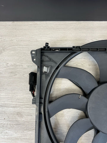 08-13 OEM BMW E90 E92 E93 M3 S65 Radiator Cooling Auxiliary Electric Fan *Cracks
