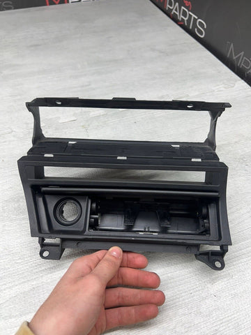 BMW 01-06 E46 M3 Radio Non Navi Mounting Bracket Storage Tray