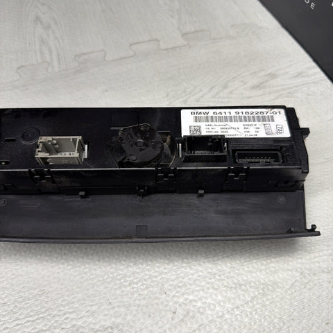 06-13 BMW E92 E90 E93 AC Heater Climate Control Temperature OEM 9182287