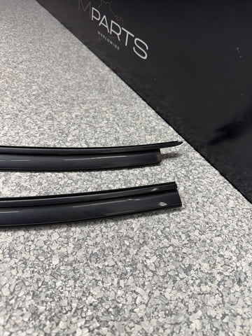 97-03 BMW E39 M5 Right & Left Roof Strip Drip Molding Trims Set Oem