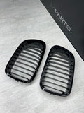 BMW 01-06 E46 M3 Front Kidney Grilles Gloss Black Set