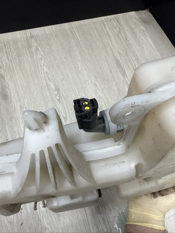 08-13 OEM BMW E90 E92 E93 M3 Windshield Washer Fluid Tank Reservoir