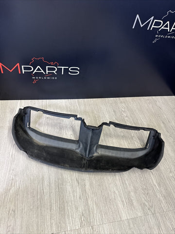 BMW E90 E92 E93 M3 PANEL AIR DUCT GUIDE 8040935 Air Guidance Top Front OEM