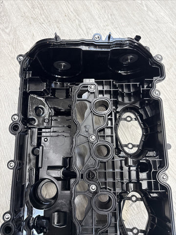BMW 21-25 G80 G82 G83 M3 M4 S58 Motor Engine Cylinder Head Valve Cover OEM