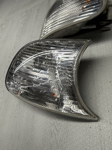 02-06 BMW E46 325 328 M3 Clear Corner Lights Tail Lamps 6919651 6919652 *Notes*