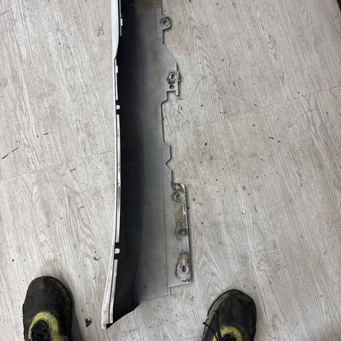 15-20 BMW F82 F83 M4 Rocker Panel Side Skirt Right Passenger Alpine White *Note*