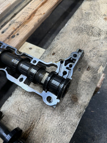 15-20 BMW F80 F82 F83 M3 M4 S55 Front Engine Motor Camshafts Set No Damage