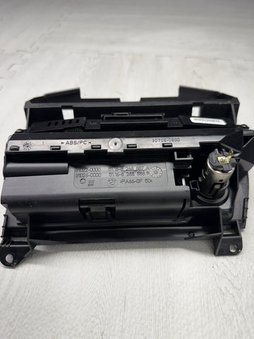 BMW 01-06 E46 M3 Radio Non Navi Mounting Bracket Storage Tray