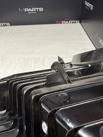 01-06 BMW E46 M3 BLACK DEAD PEDAL KICK PANEL COVER 7902400 *Damage