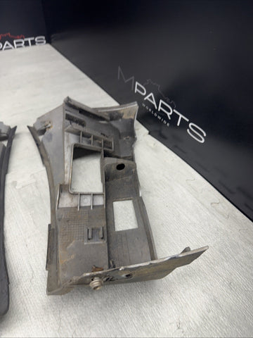 01-06 BMW E46 M3 LEFT RIGHT DRIVER FRONT BUMPER COVER GUARD BRACKET PAIR 2695247