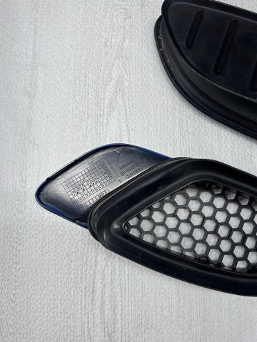 08-13 BMW E90 E92 E93 M3 Hood Scoops Space Blue Pair 8042978