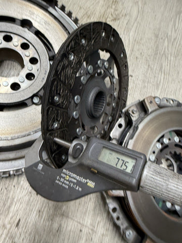 08-13 BMW E90 E92 E93 M3 S65 Factory Flywheel Clutch Kit Manual OEM LUK 7.75MM