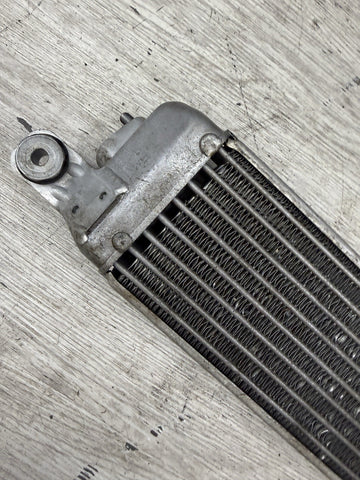 08-13 OEM BMW M3 E90 E92 E93 S65 Engine Oil Cooler 2284075