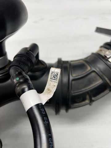 24-26 Ford Mustang Air Intake Cleaner Filter Box Hose Tube Duct Pr3c-9F805-Ad