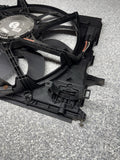 15-20 OEM BMW F80 F82 F83 M3 M4 Electric Radiator Cooling Fan w/Shroud *Crack