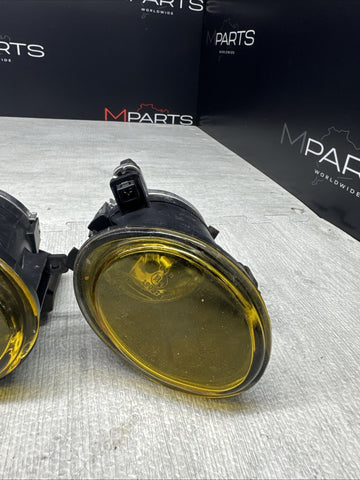 01-06 BMW E46 M3 00-03 E39 M5 Left Right Fog Lights Foglight Non Fluted Yellow