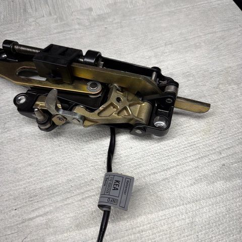 01-06 BMW E46 325 330 M3 - Convertible Top Latches Motors  - 7031361 7031362 OEM