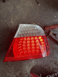 BMW E46 325 330 M3 CONVERTIBLE LED TAIL LIGHT RIGHT PASSENGER *Notes*
