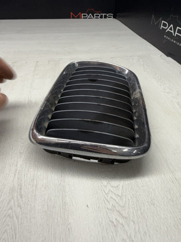 BMW 97-99 E36 M3 Front Kidney Grille Grill Chrome OEM Left Driver