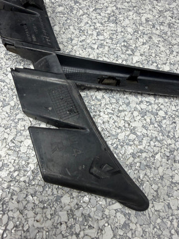 15-20 BMW F82 F83 M4 Right Passenger Side Fender Wing Trim Molding Black OEM