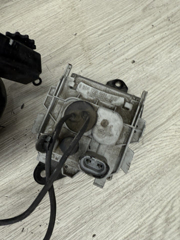 02-06 BMW E46 M3 ORIGINAL Bi Xenon Headlights Stock With Halos