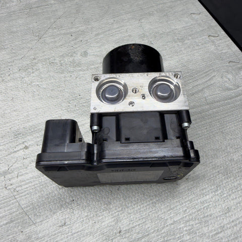2008–2013 BMW M3 E90/E92/E93 ABS/DSC Pump Control Unit Module OEM 7846816