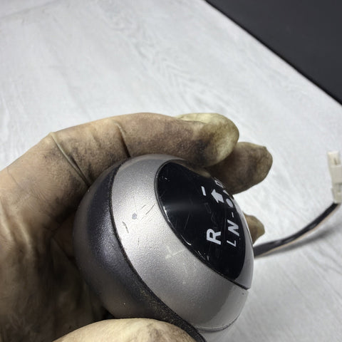 06-10 BMW E60 E63 E64 M5 M6 SMG Transmission Shift Knob & Boot 7898248