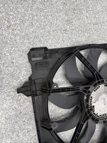 15-20 OEM BMW F80 F82 F83 M3 M4 Electric Radiator Cooling Fan w/Shroud