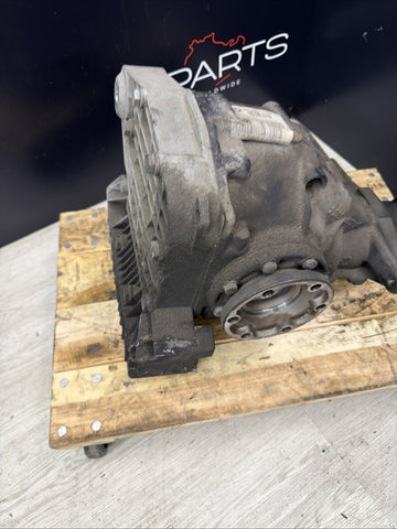 06-10 BMW E60 E63 E64 M5 M6 Rear Differential Carrier 3.62 33102283063 112k Mile