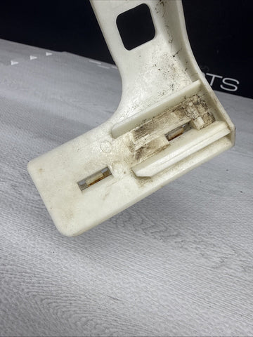 01-06 OEM BMW E46 325 330 M3 Accelerator Gas Pedal Bracket Holder 6756720