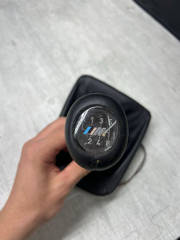 BMW 01-06 E46 M3 6 SPEED SHIFT KNOB OEM Illuminated
