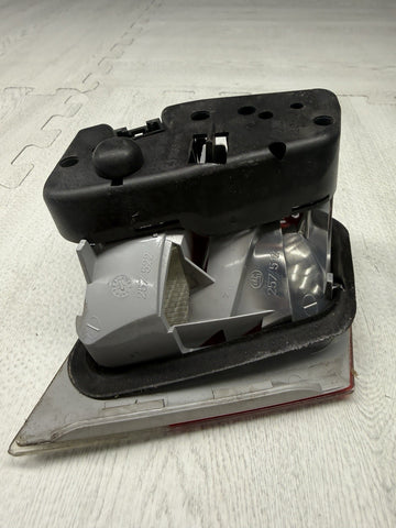 Inner Trunk Lid Tail Lights Pair 99-03 BMW E46 325 330 M3 Coupe Convertible