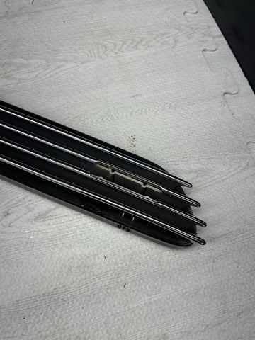 01-06 BMW E46 M3 Left Driver Fender Vent Grille Grill Chrome Genuine OEM
