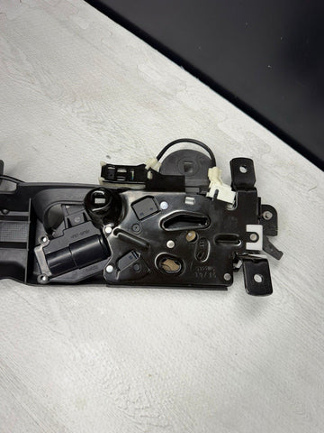 15-20 BMW F33 F83 M4 CONVERTIBLE REAR TRUNK LID LOCK LATCH OEM 7353615