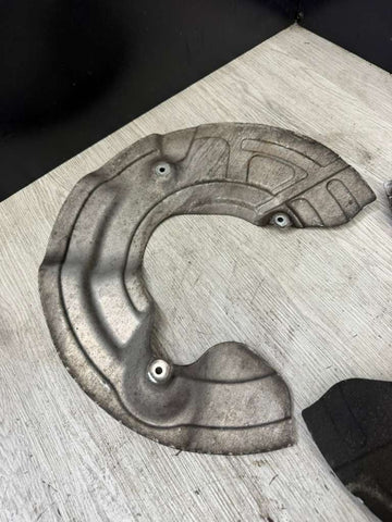 15-20 BMW F80 F82 F83 M2 M4 PROTECTION PLATE FRONT PAIR L+R OEM 2284743 2284744