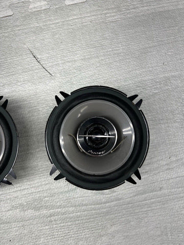 Pioneer Electronics 2-Way Speaker Pair TS-G1344R 5 1/4” Used