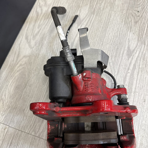 21-25 BMW G80 G82 G83 M3 M4 S58 RIGHT PASSENGER REAR ELECTRIC BRAKE CALIPER RED