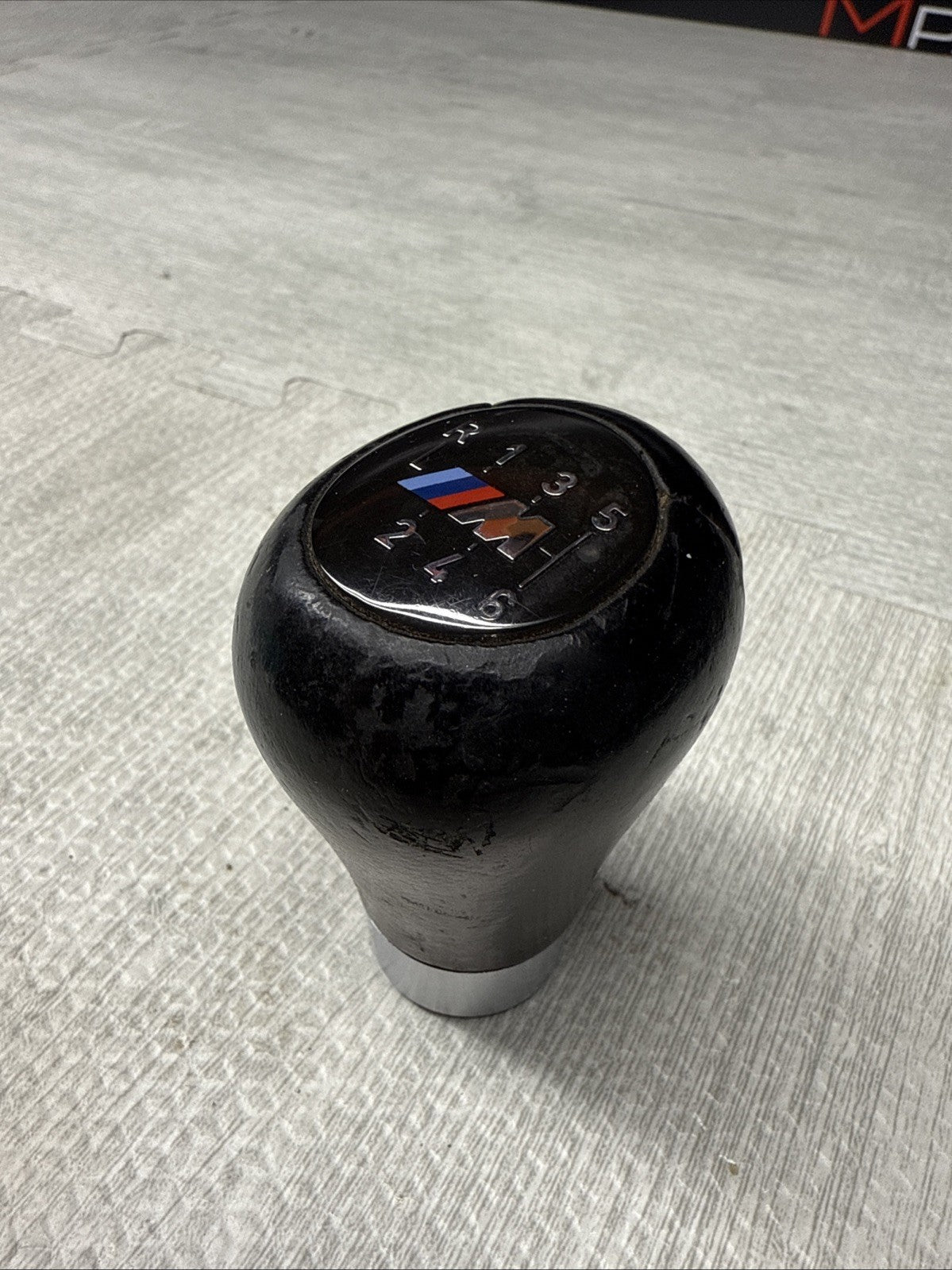 bmw e46 gear knob Genuine BMW E46 330 M3 ZHP Shift Knob 6 Speed - 25117896886