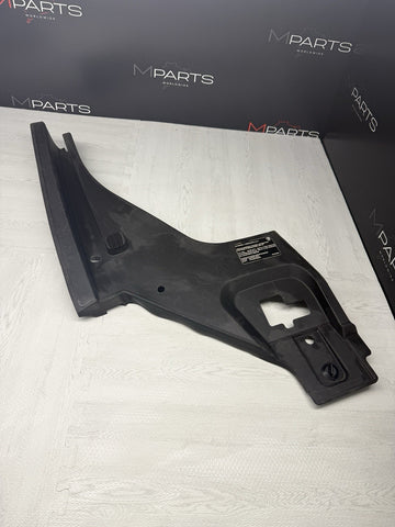LAMBORGHINI URUS S FENDER ENGINE BAY PLASTIC PANEL COVER 4ML805286