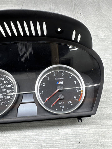 2006-2010 BMW E60 E63 E64 M5 M6 Instrument Cluster Speedometer 62117837868