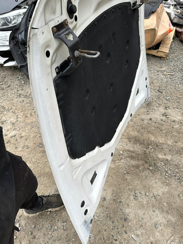 (PICKUP ONLY) BMW E71 X6M 08-14 Front Hood Bonnet Panel Alpine White