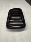 BMW 97-99 E36 M3 Front Kidney Grille Grill Gloss Black Right Passenger