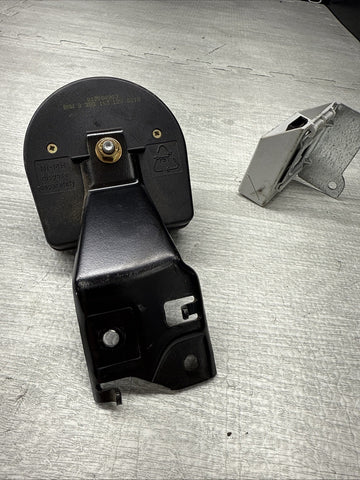 01-06 US BMW E46 M3 3 SERIES ALARM SIREN + TILT SENSOR OEM 8383153