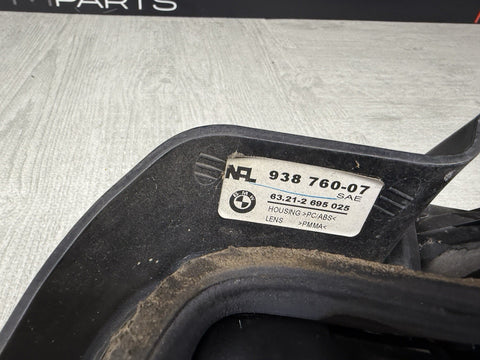 BMW Z3 Z3M Roadster Shoe Rear Tail Lights Clear OEM Pair Set