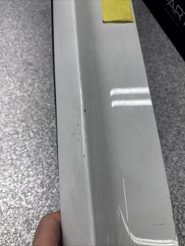 2018-2024 PORSCHE CAYENNE - REAR Right Lower DOOR Molding / Blade 9Y0839096 E