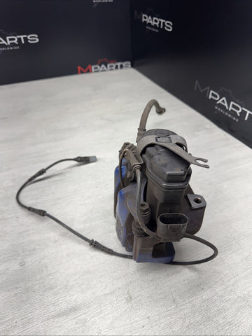 BMW F10 F12 F13 M5 M6 12-16 OEM BMW M Rear Right Brake Caliper 34217845816