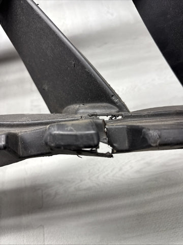 BMW 21-25 G80 G82 G83 M3 M4 Front Right Mount Bumper Bracket Guard OEM